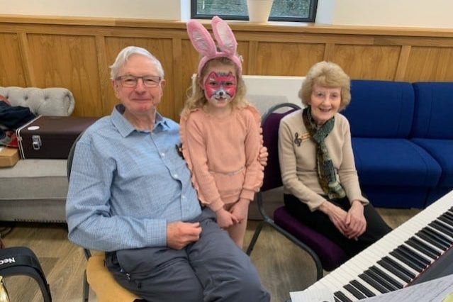 Easter CS10 Easter CS10