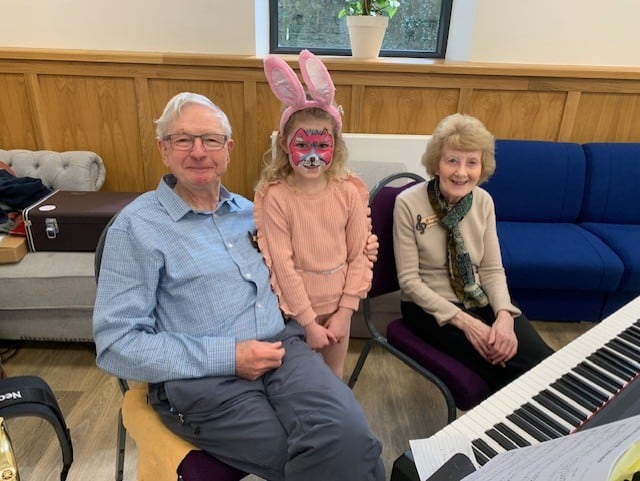 Easter CS10 Easter CS10